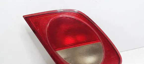 Mercedes-Benz E W210 Tailgate rear/tail lights A2108201164