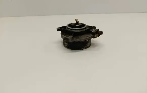 Volkswagen Touareg II Vacuum pump 059145100h