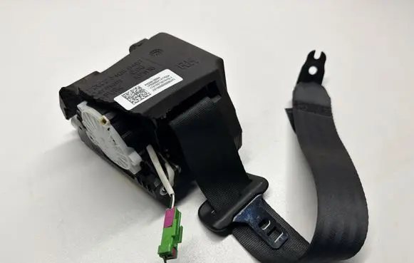 Volvo XC60 Rear seatbelt 34060407