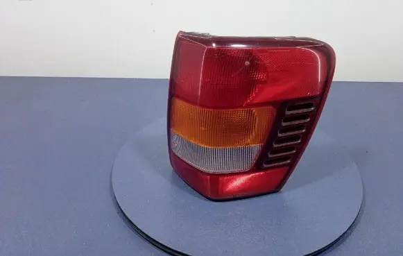 Jeep Grand Cherokee (WJ) Rear/tail lights 3911-02A
