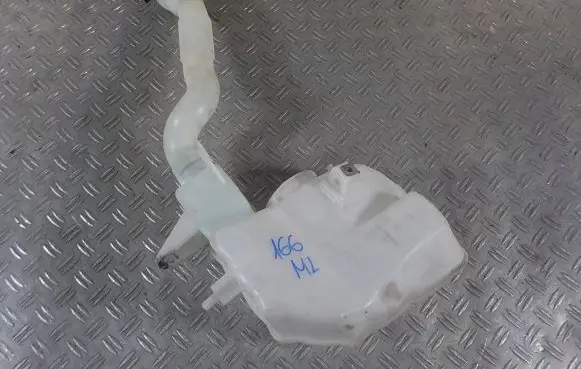 Mercedes-Benz ML AMG W166 Windshield washer fluid reservoir/tank