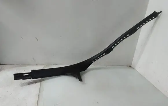 Audi A4 S4 B7 8E 8H Rear sill trim cover 8E0867768A
