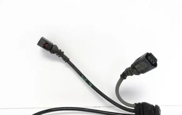 Audi A8 S8 D4 4H Front ABS sensor wiring 8K0973702