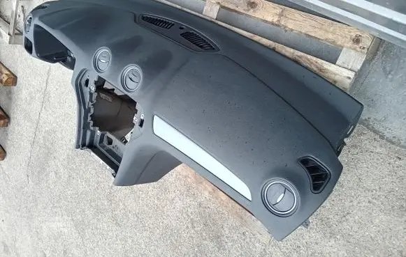 Ford Mondeo MK IV Dashboard 7S71-A047A30-AE