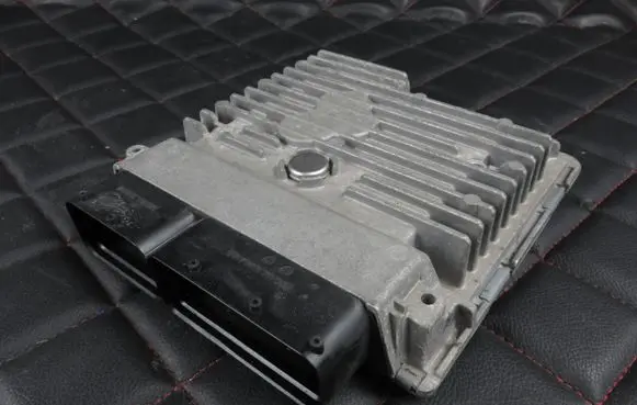 Volkswagen Caddy Engine control unit/module 03L906023PA 03L907425C 5WP42935AA