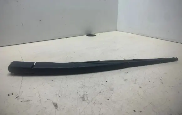 Opel Meriva A Rear wiper blade arm 09114677 80003927