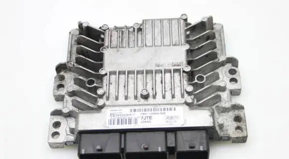 Ford Focus Engine control unit/module 7M5112A650AUE