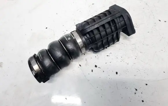 Peugeot Partner Intercooler hose/pipe 9687261180