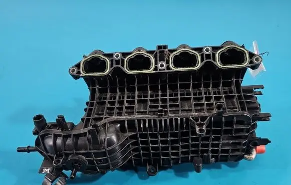 Volkswagen Golf VII Intake manifold 04E145749B IMPRK1611584