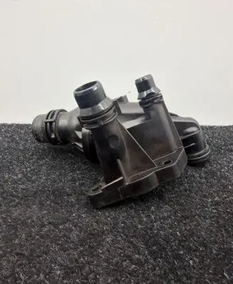 BMW 1 F20 F21 Thermostat/thermostat housing 8575625