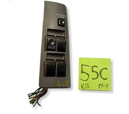 Mitsubishi Space Wagon Electric window control switch MR311899