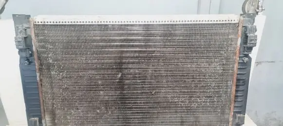 Audi A6 S6 C5 4B Coolant radiator 60498 620018