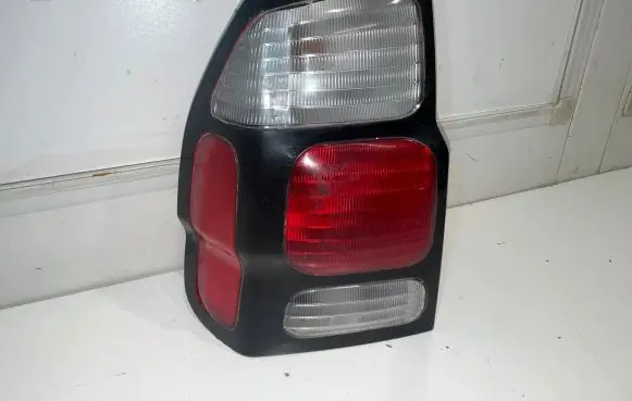 Mitsubishi Pajero Rear/tail lights 0431690