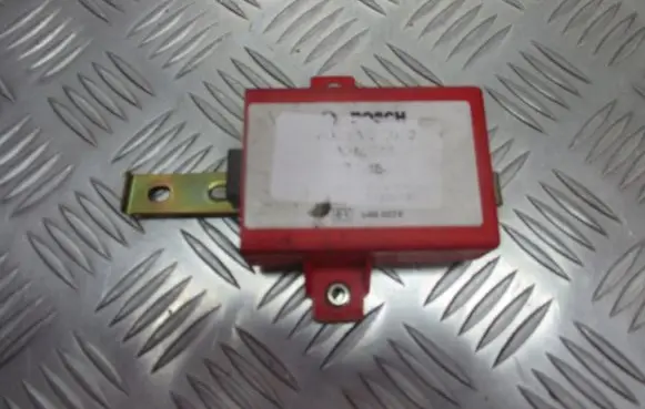 Mitsubishi Carisma Other relay MR363889
