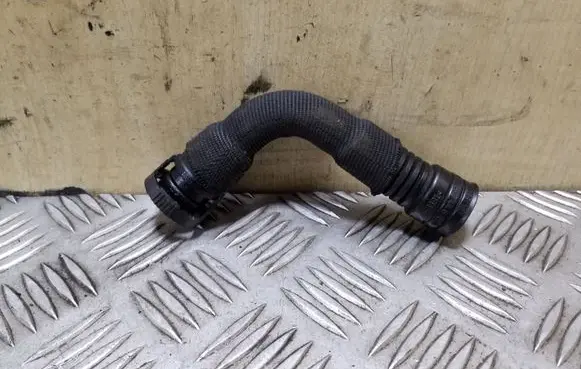 Volkswagen Touran I Breather hose/pipe 038103493AC