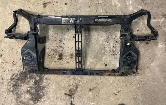 Hyundai Tucson JM Radiator support slam panel bracket 