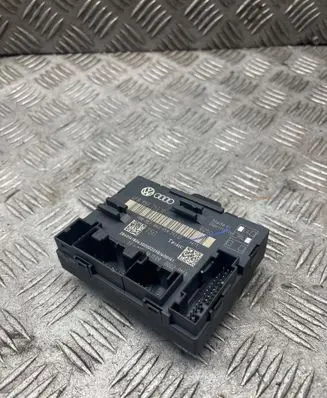 Audi A6 Allroad C6 Door control unit/module 4F0959793R 8K0959793D