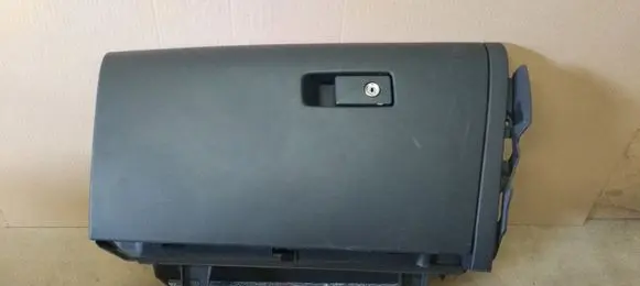 Volvo V60 Glove box set 30755902