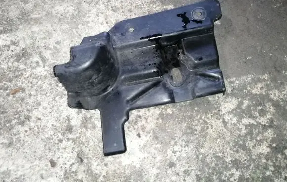 Lexus GS 300 350 430 450H Intercooler air guide/duct channel 5315330160