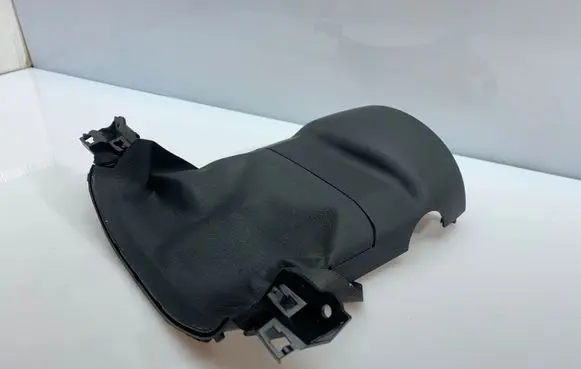 Steering wheel column trim