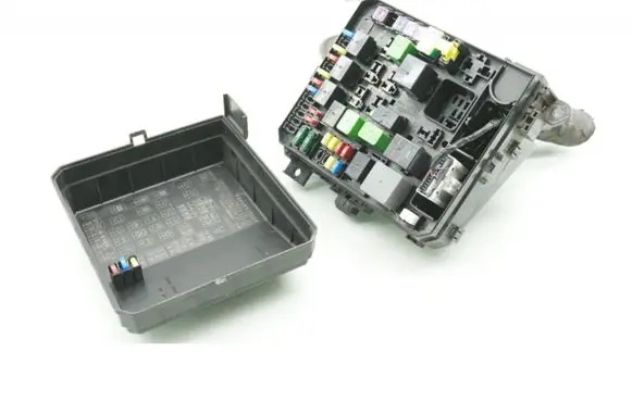 Mitsubishi Outlander Fuse box set