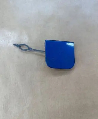 Opel Grandland X Front tow hook cap/cover Y00033977