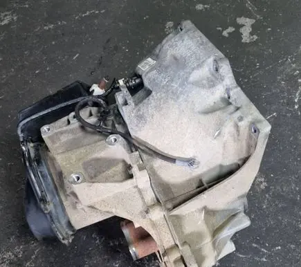 Ford Fiesta Manual 5 speed gearbox BA6R7002ABG