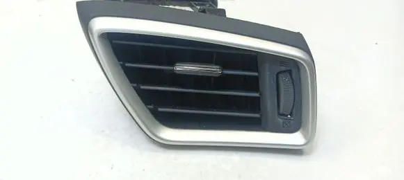 Nissan Qashqai Dashboard side air vent grill/cover trim 687604EA0A