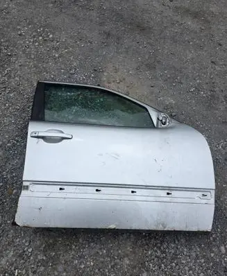 Mercedes-Benz E W210 Front door