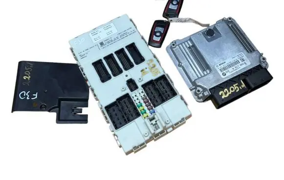 Engine ECU kit and lock set