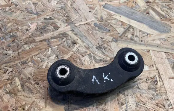 Rear anti-roll bar/stabilizer link