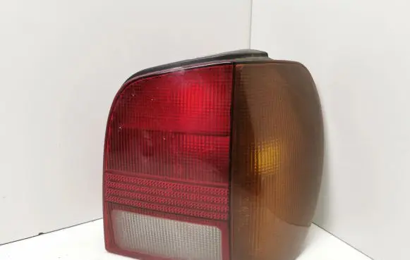 Volkswagen Polo III 6N 6N2 6NF Rear/tail lights 962558