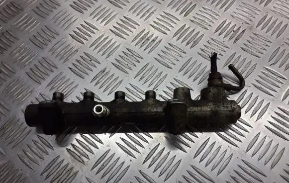 Opel Astra G Fuel main line pipe 0445214049