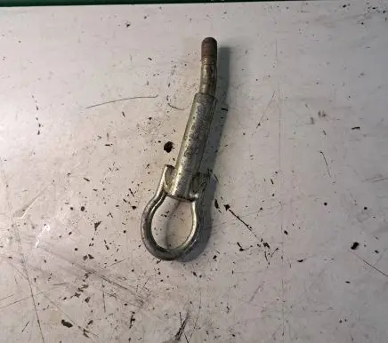Nissan Primastar Towing hook eye 