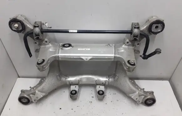 BMW 8 G14 Rear subframe 6873232