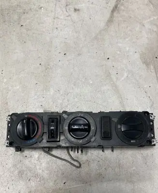 Mercedes-Benz Vito Viano W638 Climate control unit 5HB008058 A0004461528