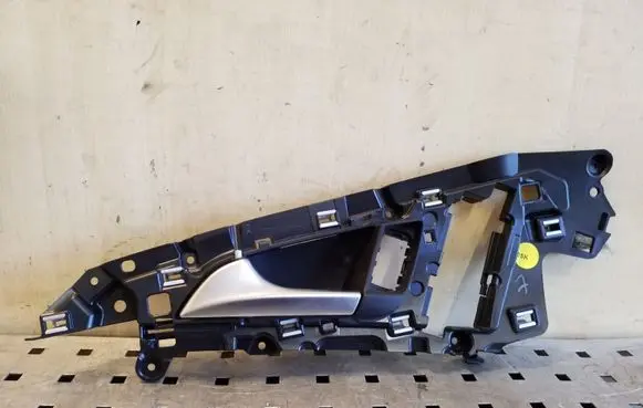Audi A6 C7 Front door interior handle 4G0837019A