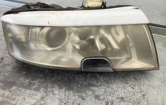 Skoda Superb B5 (3U) Headlight/headlamp TYP45504