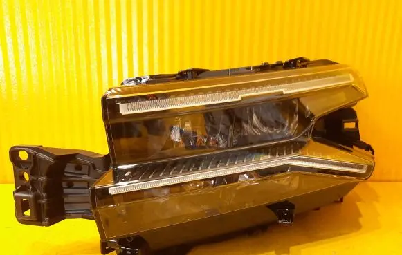 Citroen C5 Aircross Headlight/headlamp 9845356280