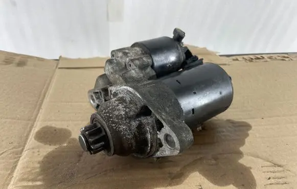 Skoda Fabia Mk1 (6Y) Starter motor 0001120400 02T911023