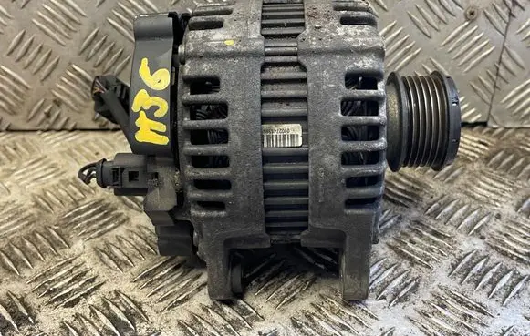 Volkswagen PASSAT B6 Generator/alternator 03G903023