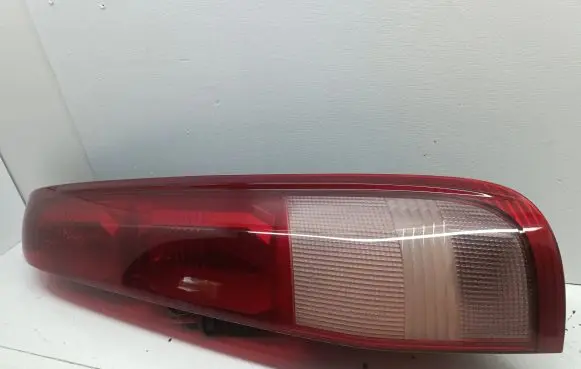 Nissan X-Trail T30 Rear/tail lights