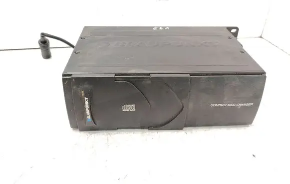 Alfa Romeo 156 CD/DVD changer 7607700006 8631177853