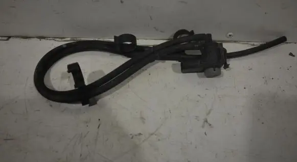 Audi A4 S4 B8 8K Turbo solenoid valve 1K0906283A