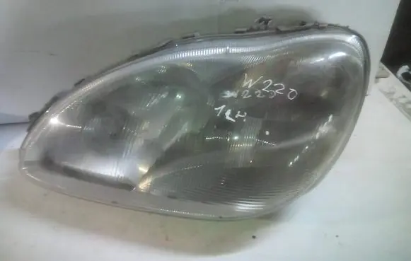 Mercedes-Benz S W220 Headlight/headlamp A2208200361