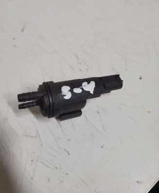 Mercedes-Benz E W210 Valve vacuum 0025401497 46B43625B00