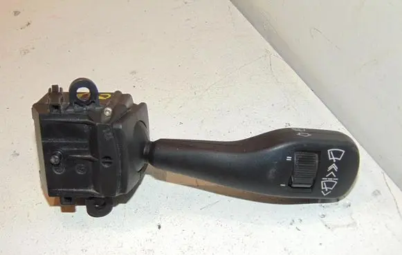 BMW 5 E39 Wiper control stalk 61318363664