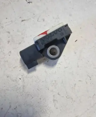 Volvo V70 Airbag deployment crash/impact sensor 31264395