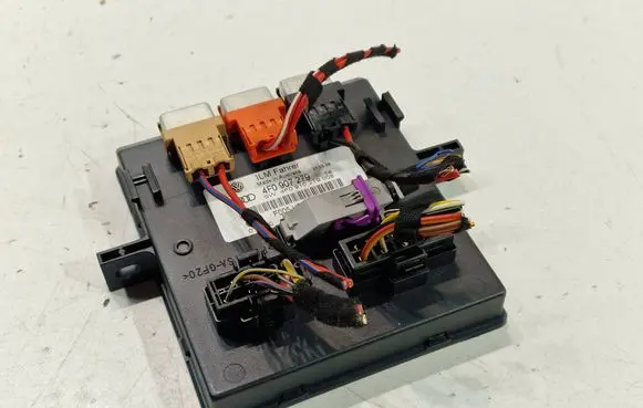 Audi A6 S6 C6 4F Comfort/convenience module 4F0907279 4F0910279