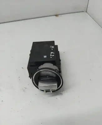 Volkswagen PASSAT B6 Ignition lock 3C0905843Q 33303301 11602101763616